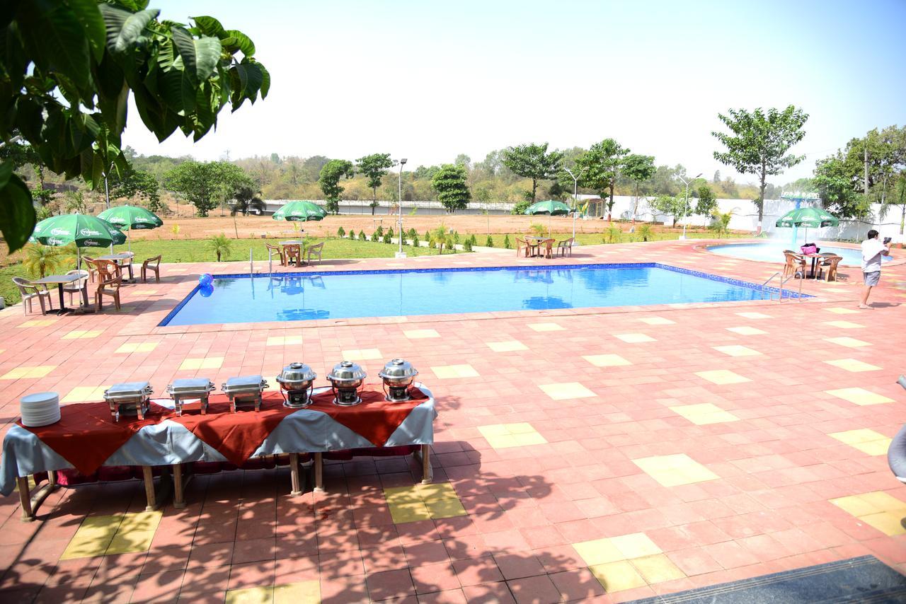 River Touch Resort Silvassa Exteriör bild
